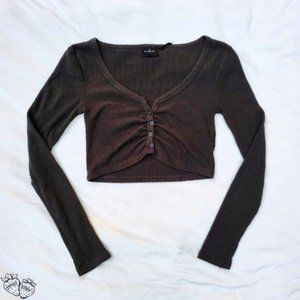 Long Sleeve ✧ Cropped ✧ Urban Outfitters Sweater
